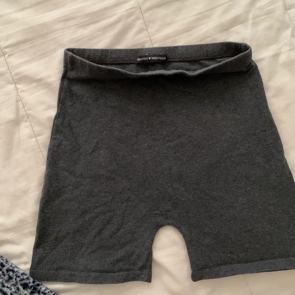 Brandy Melville shorts - Picture 1 of 3